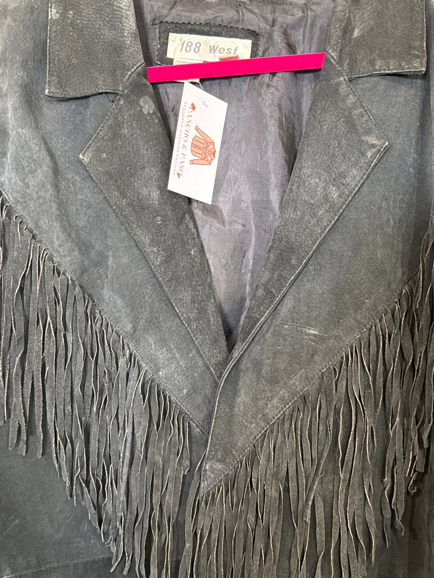 Vintage oversized suede fringe jacket. XL