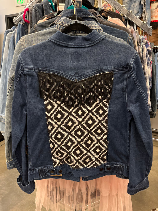 Southwestern Black Fringe