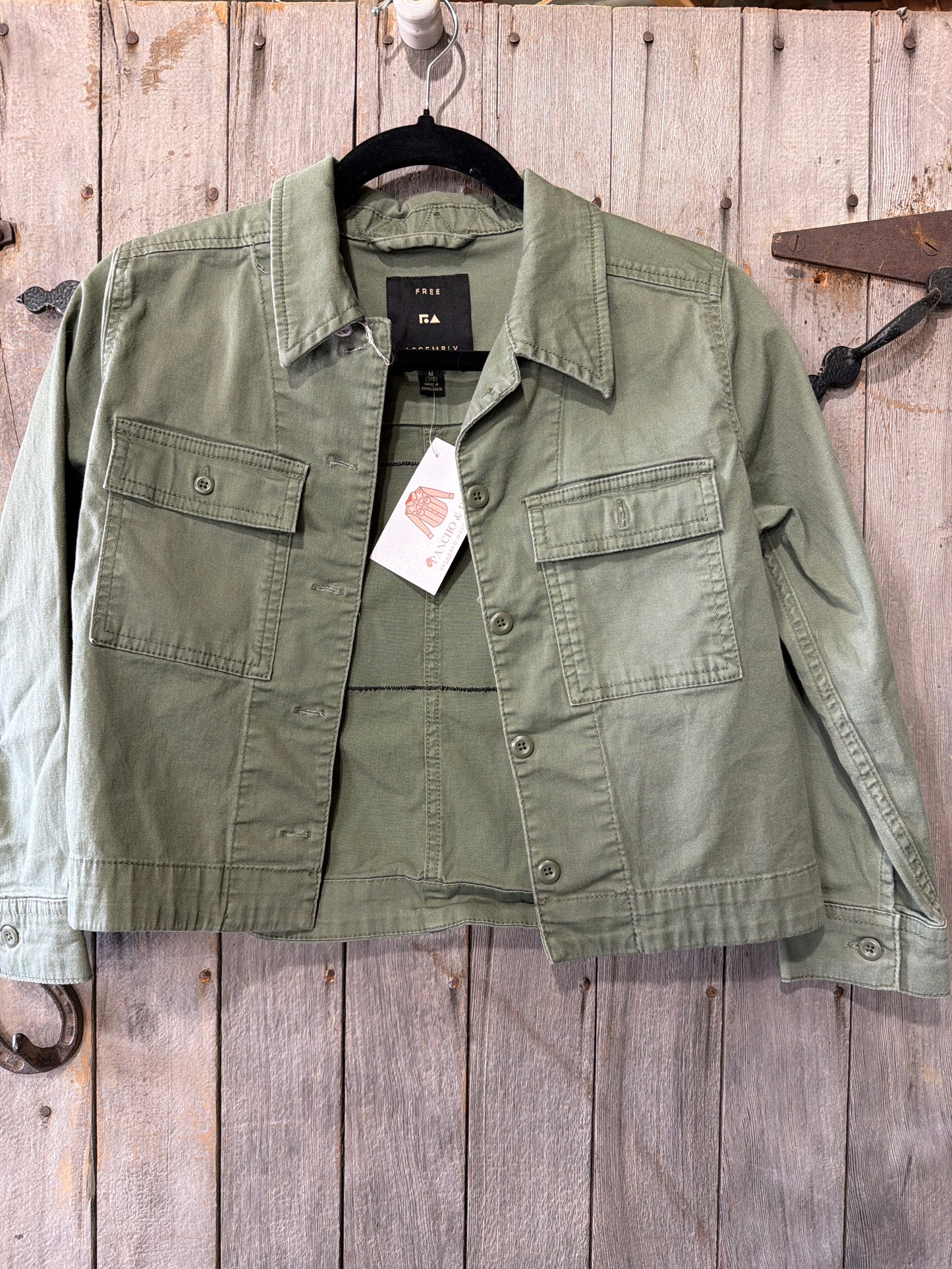 World Famous License Plate youth jacket M