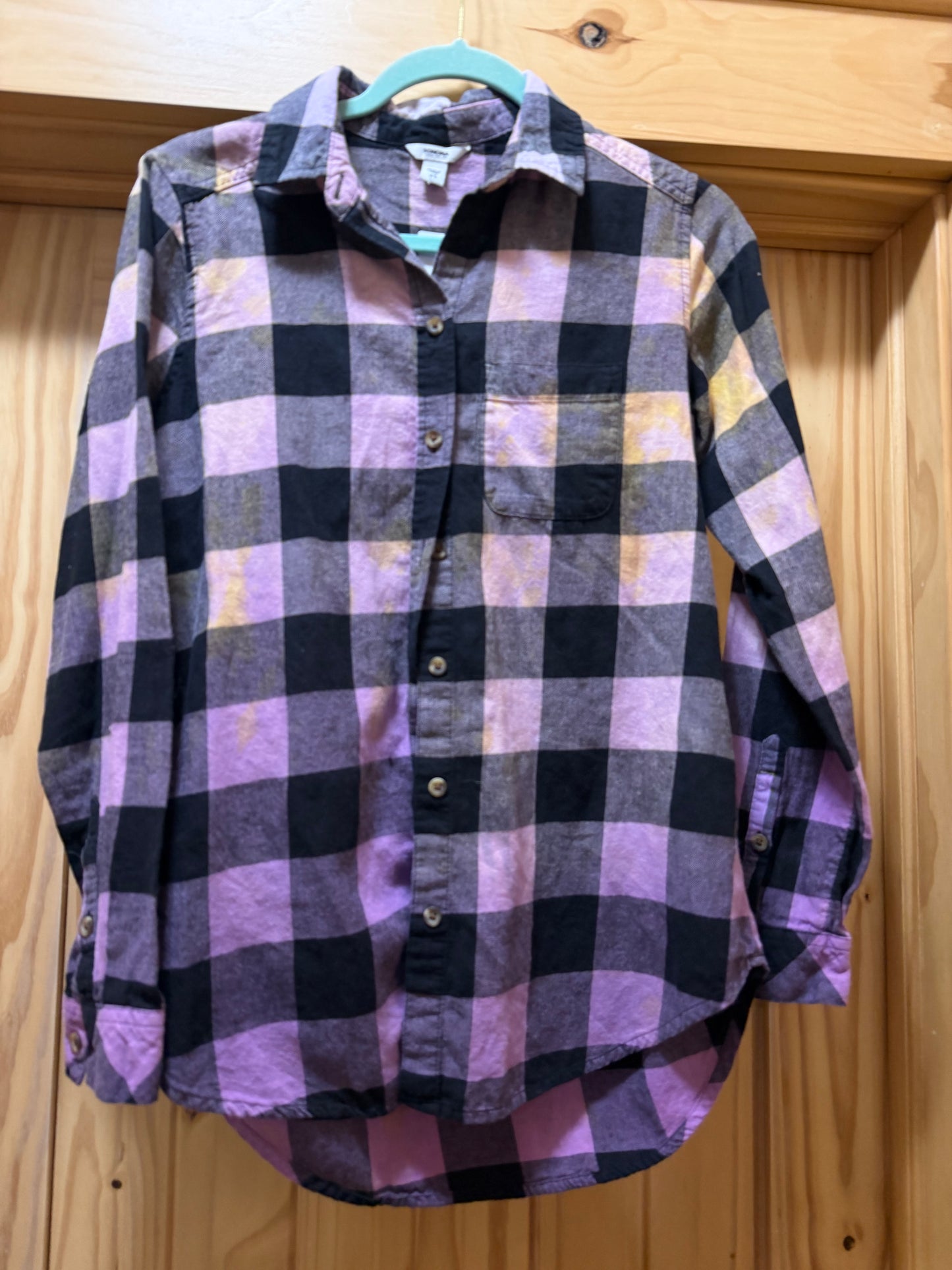 Cowboys/Cowgirls Flannel- Size XS