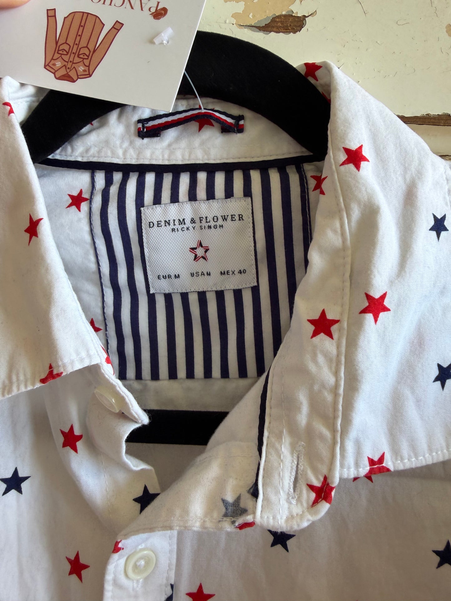 Bubble Sleeve Star & War Horse, Eagles Shirt- S