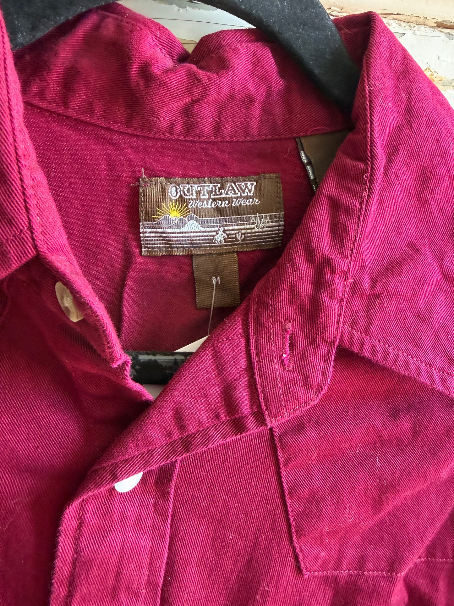 Vintage Maroon Shirt -M